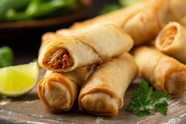 Egg rolls (rouleau de printemps) aux légumes (10 unités)